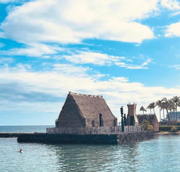 Paradise In Kona Kailua Bay Resort Exterior photo